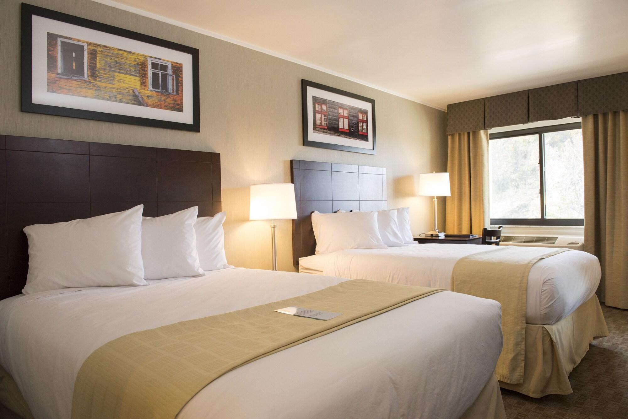 Quality Inn Кеймбридж Екстериор снимка